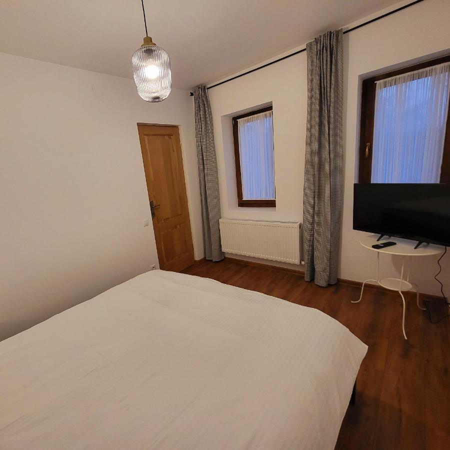 דירות טרגובישטה Old Town Apartament מראה חיצוני תמונה