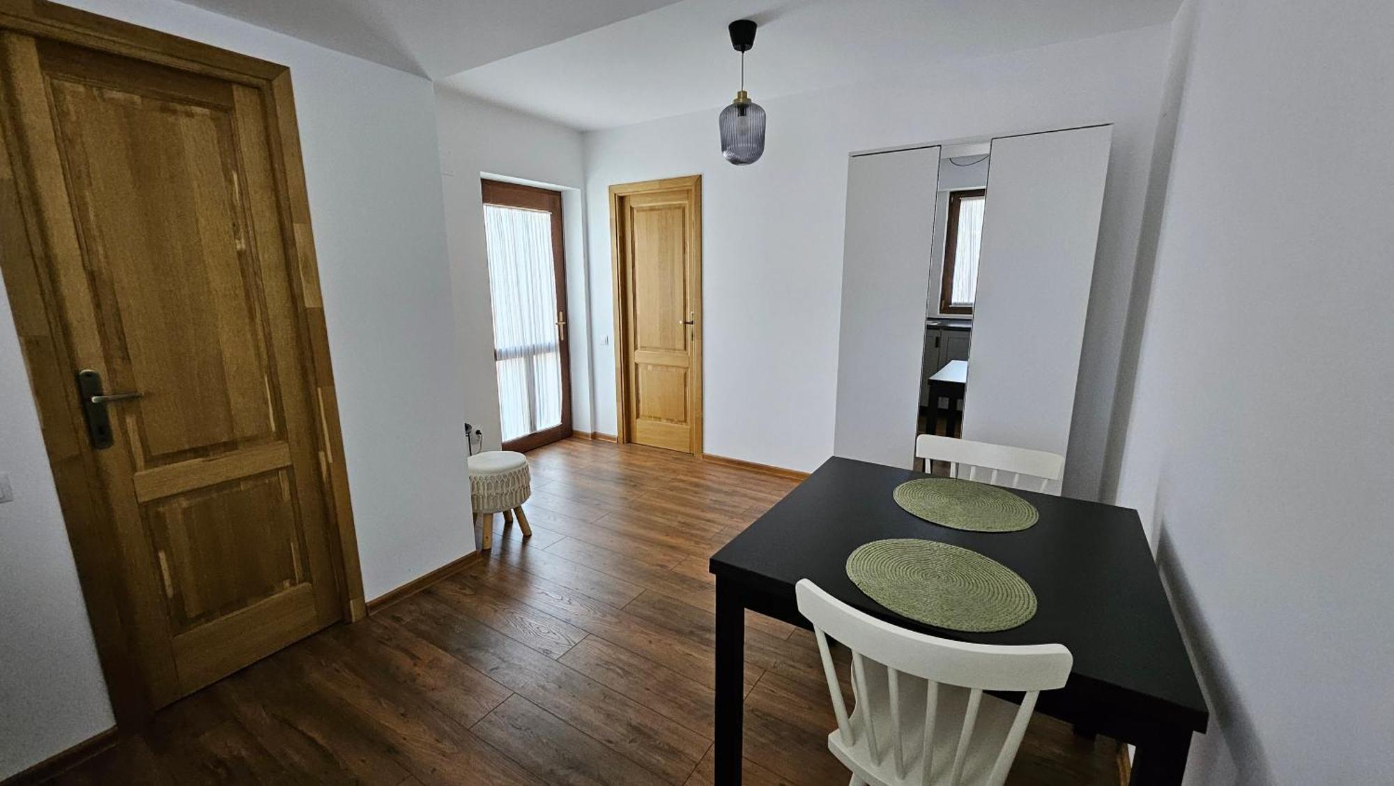 דירות טרגובישטה Old Town Apartament מראה חיצוני תמונה